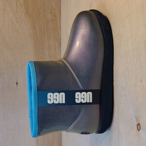 UGG Kids Classic Clear Mini II Gradient Boots In Blue